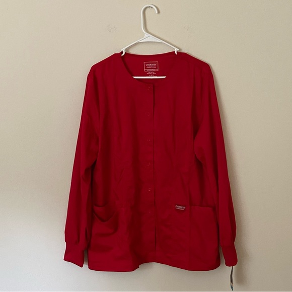 NWT Women’s Cherokee Workwear Red Modern Classic Long Sleeve Scrub Top Size L - Picture 1 of 4